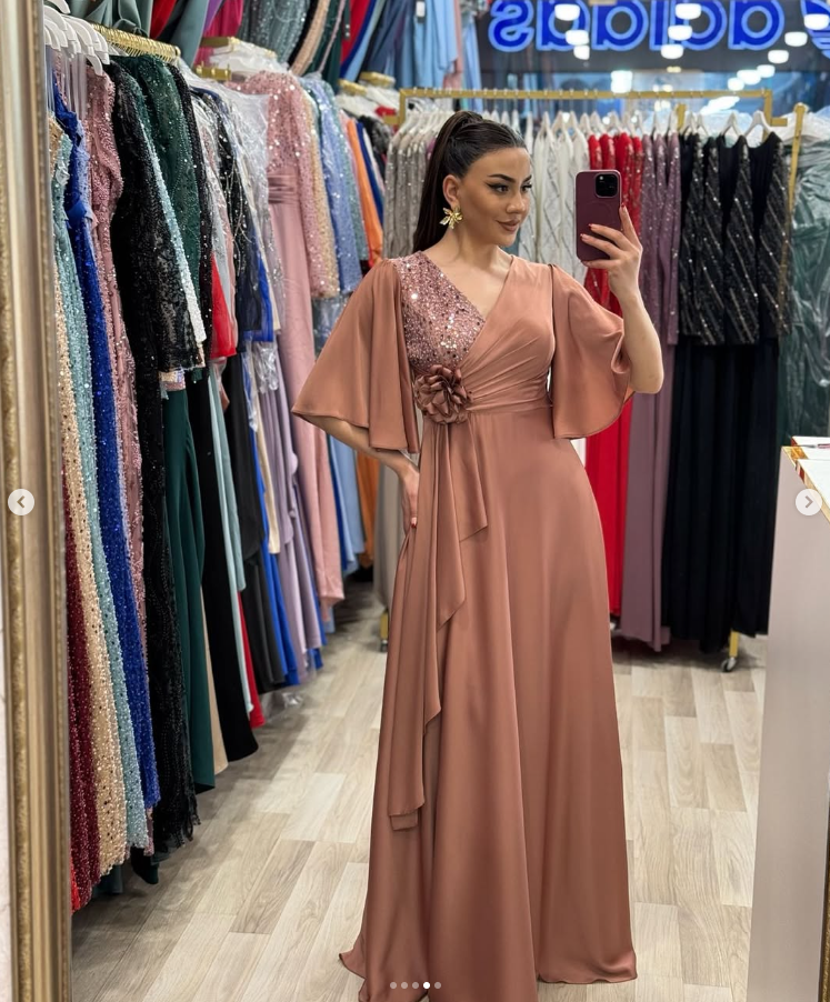 РОКЛЯ ROCHIE MAUFA