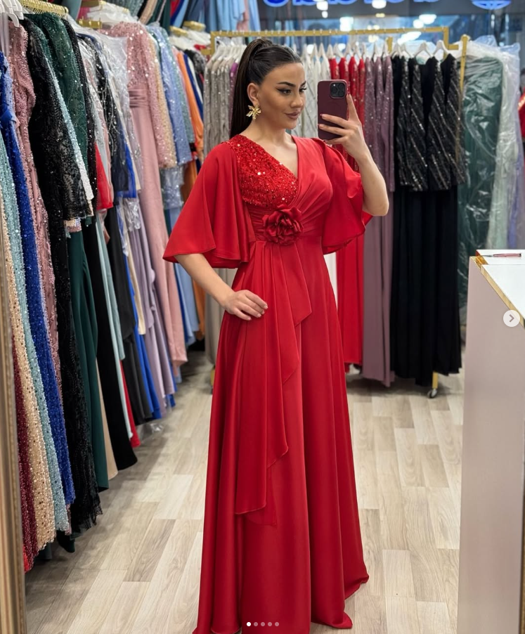 РОКЛЯ ROCHIE MAUFA